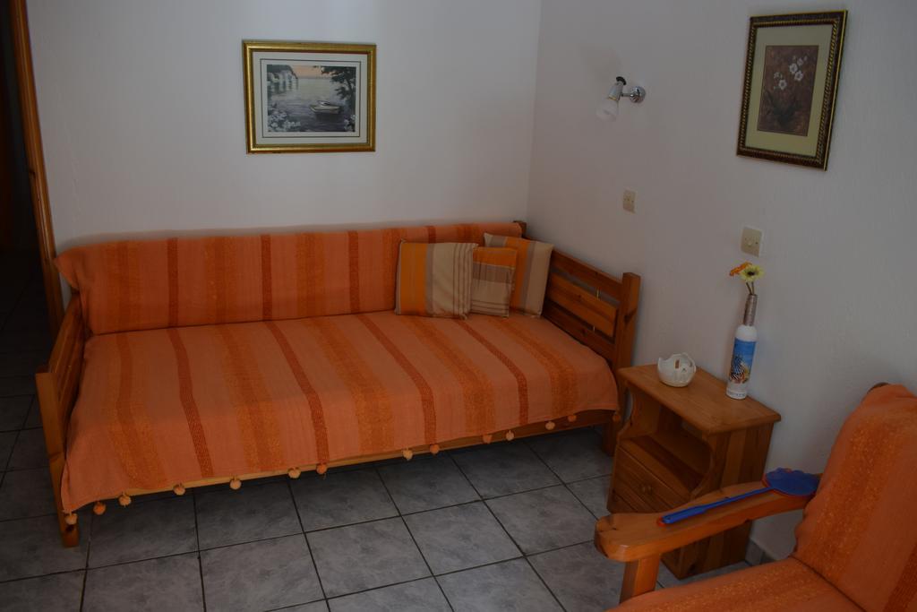 דירות קואינירה House Mantesos מראה חיצוני תמונה