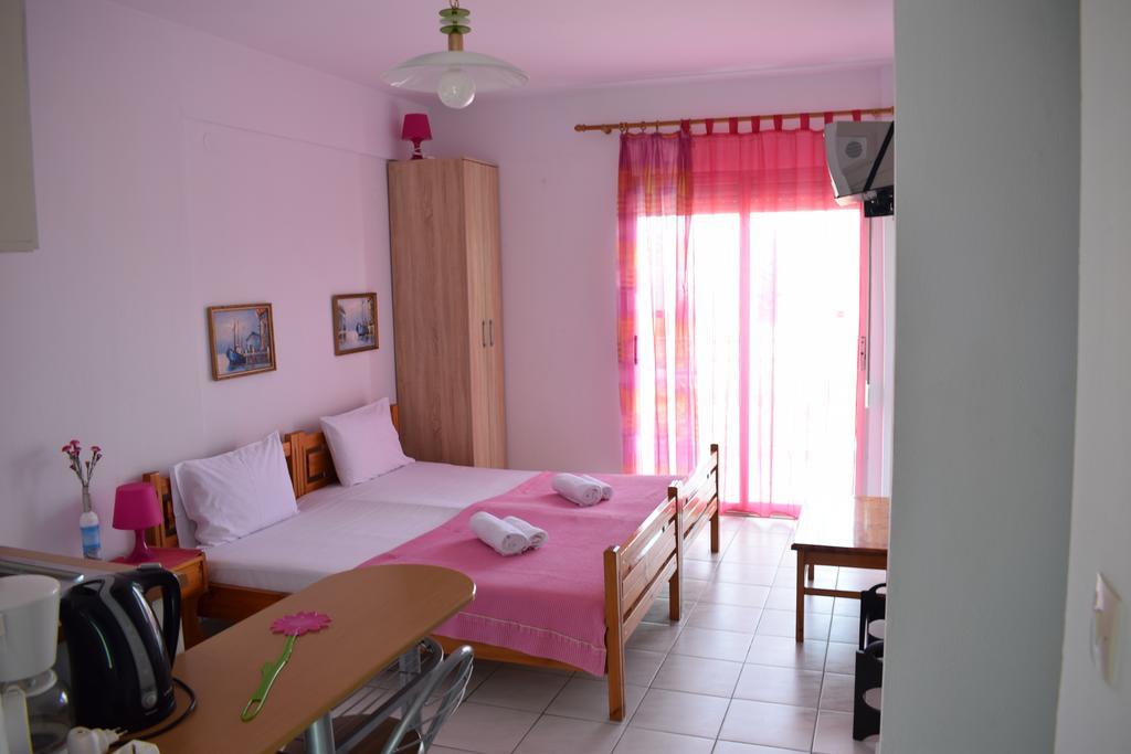 דירות קואינירה House Mantesos מראה חיצוני תמונה