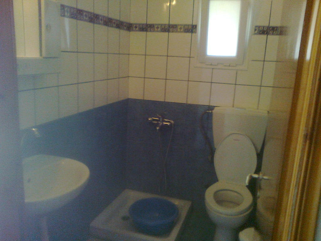דירות קואינירה House Mantesos חדר תמונה